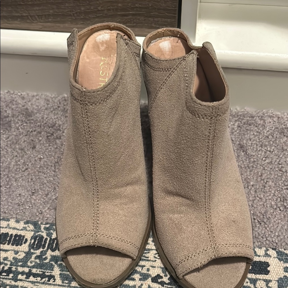 Vince Camuto Tan Suede Ankle Booties with Peep-Toe Design